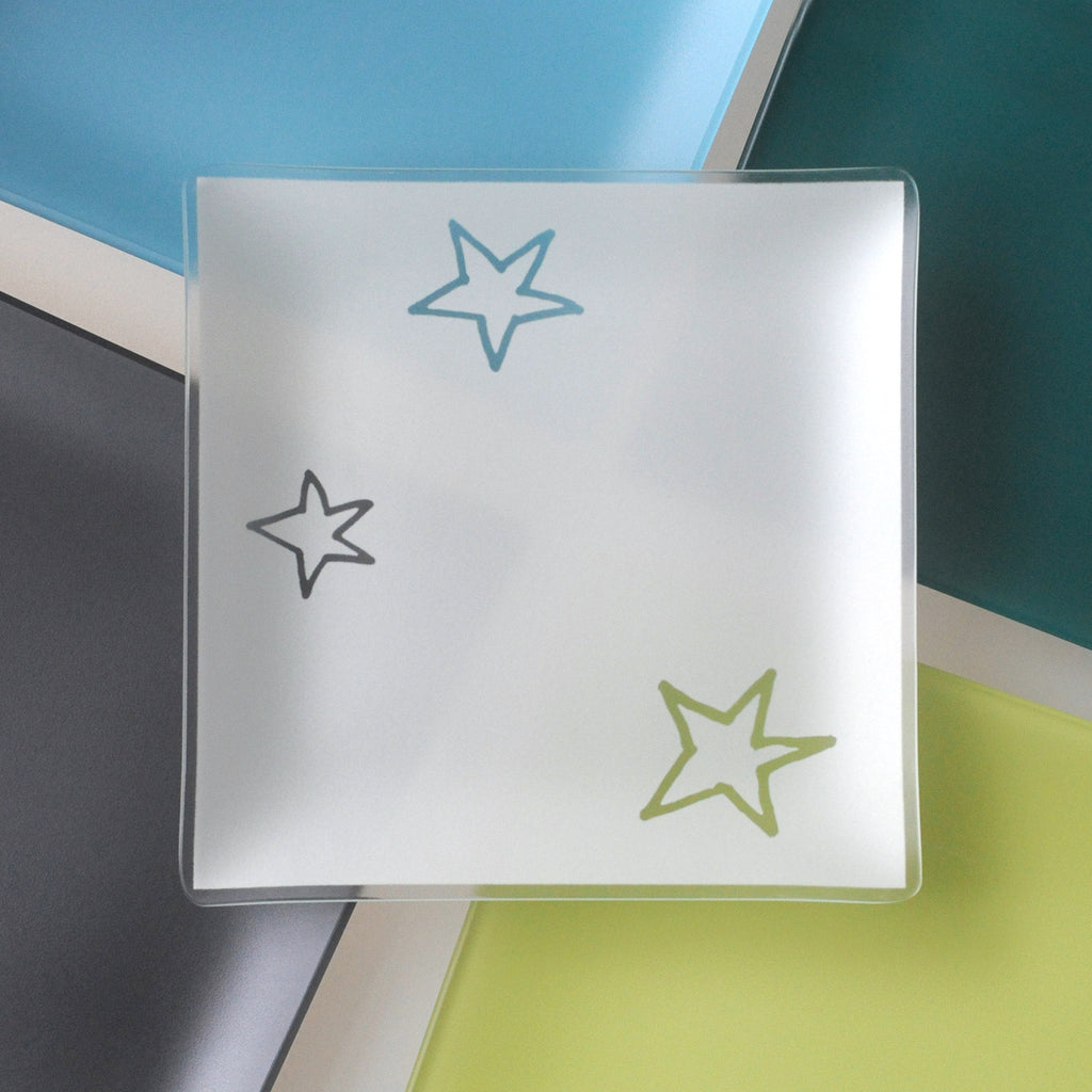 9 inch Stars Plates With Purpose™ for benefiting AIDS organizations